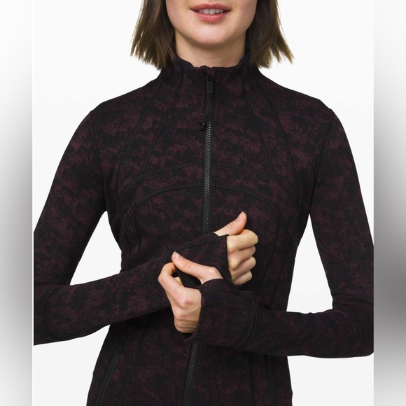 Lululemon Define Jacket *Luxtreme in Misted Jacquard Black Cherry - Size 6 - Picture 3 of 9
